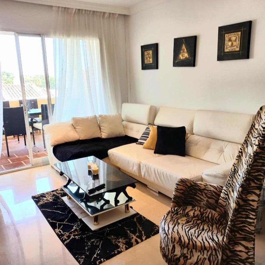 Bedroom, With A Share Bathroom In A Bed And Breakfast Place Málaga Exterior foto
